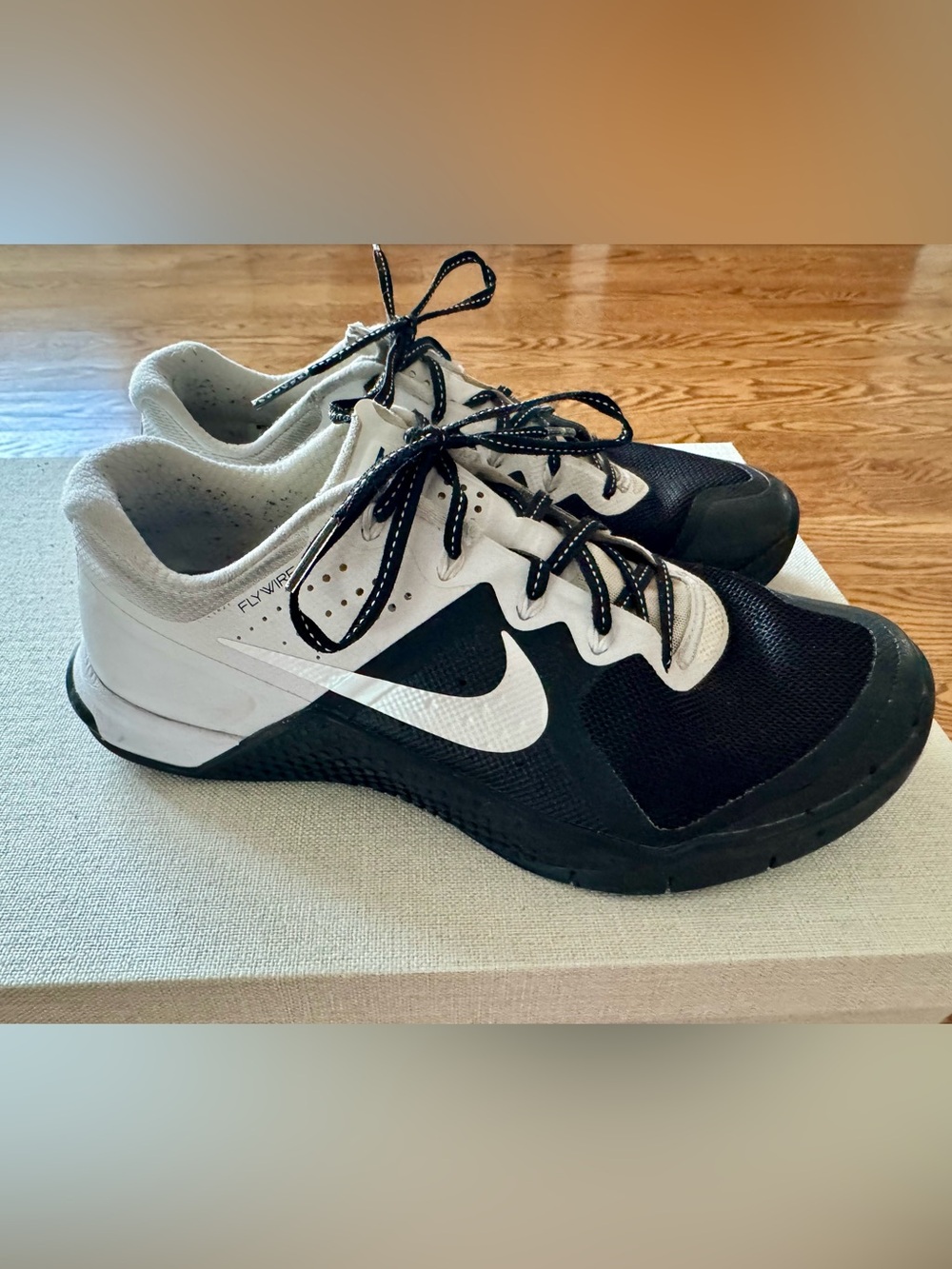 Nike Women’s Flywire Sneakers - 7.5